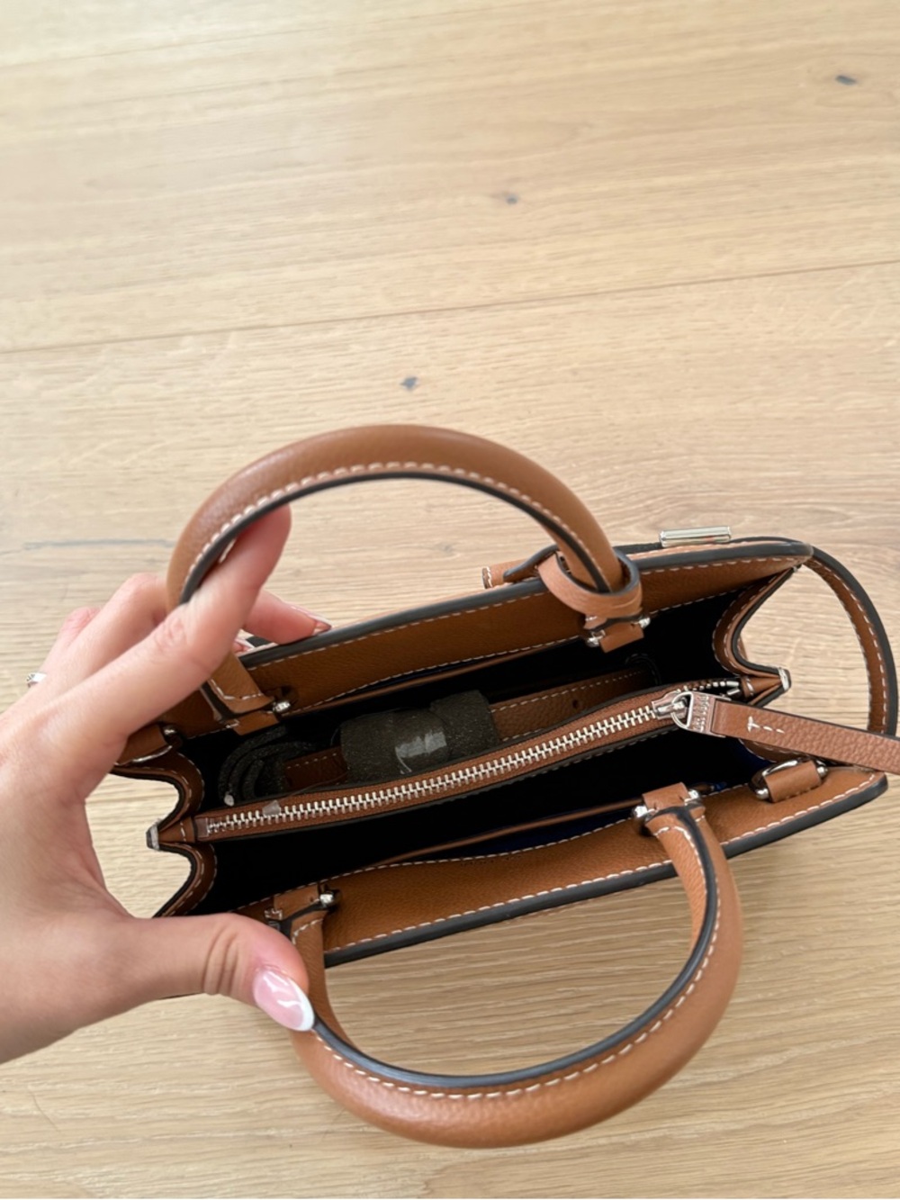 Le Tanneur Emilie small raffia handbag - Picture 5 of 6